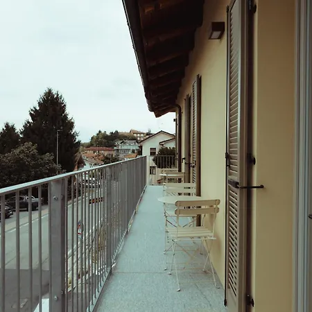 Fiore Di Langa - In * Monforte dʼAlba